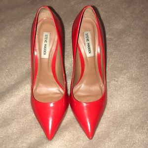 Steve Madden Red heels